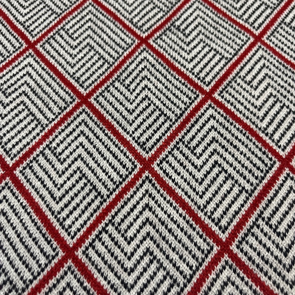 SVRNAA Knit Dress with Geometric Print in Red, White and Black Size M - Picture 7 of 13